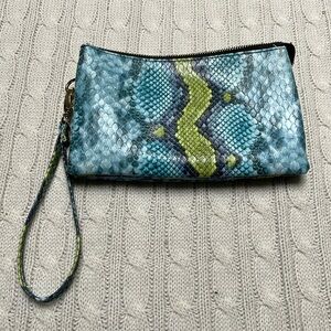 New Caroline Hill faux snake shin wristlet. Aqua navy green supple zip closures